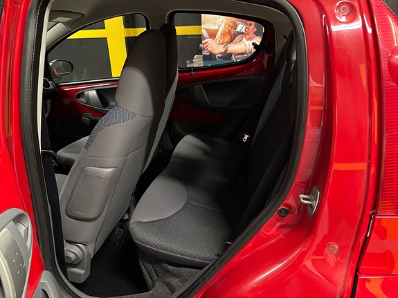 Peugeot 107 12 of 15