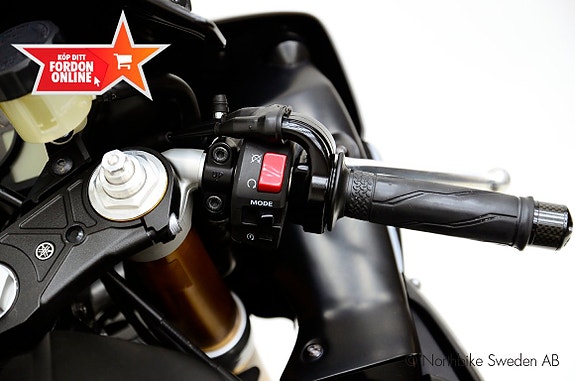 Yamaha Yzf-r1 11 of 14
