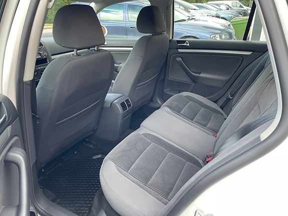 Volkswagen Golf I 17 of 18