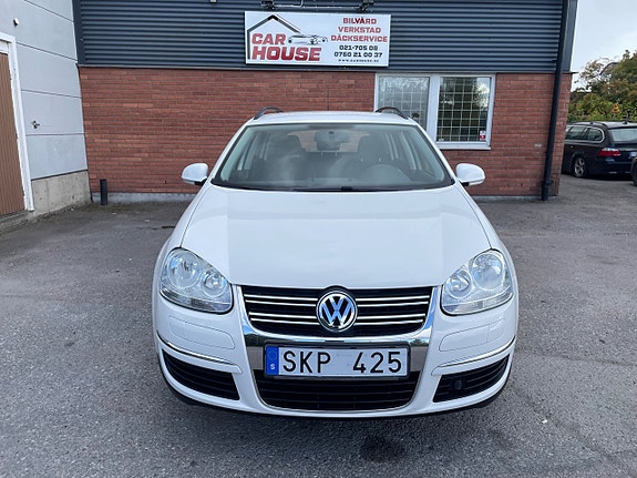 Volkswagen Golf I 2 of 18
