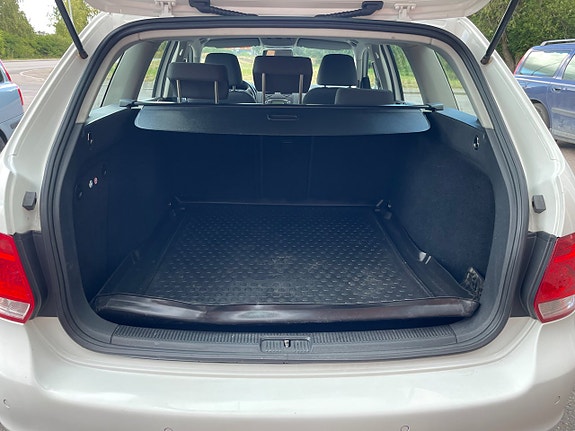 Volkswagen Golf I 18 of 18