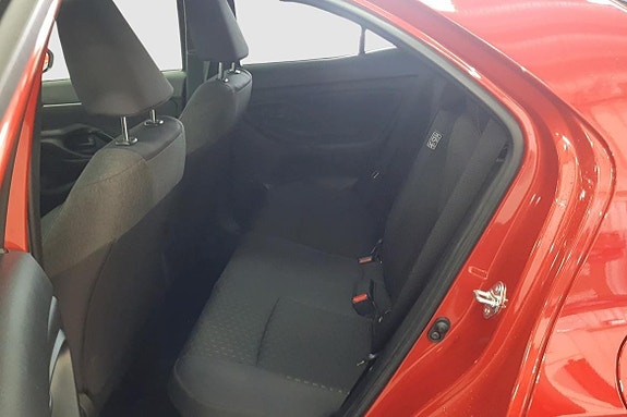 Toyota Yaris Cross 10 of 11