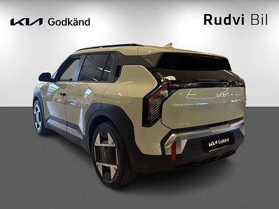 Kia EV3 6 of 14
