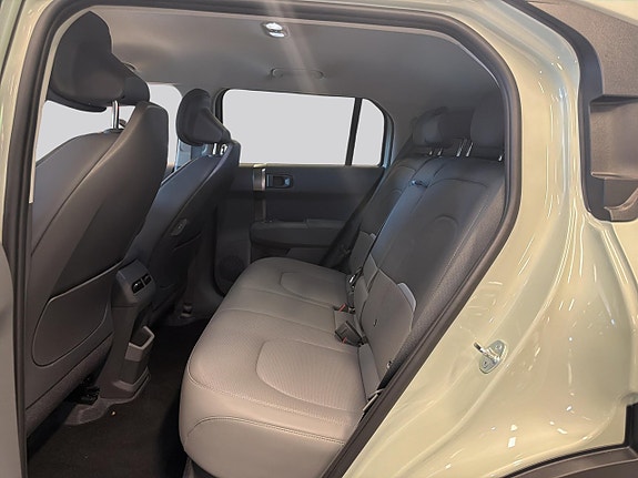 Kia EV3 9 of 14