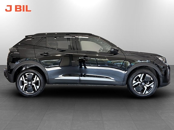 Peugeot 2008 15 of 17