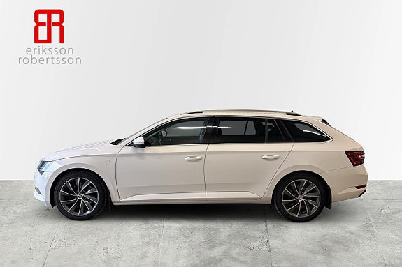 Skoda Superb 2 of 6
