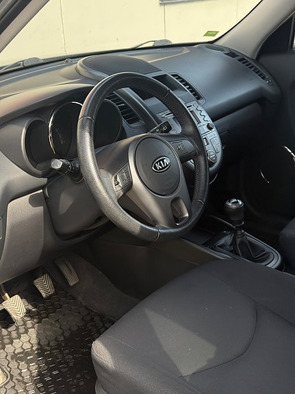 Kia Soul 7 of 16