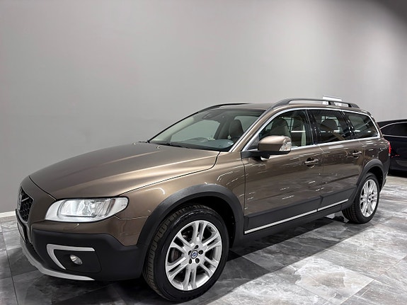 Volvo XC70 4 of 30