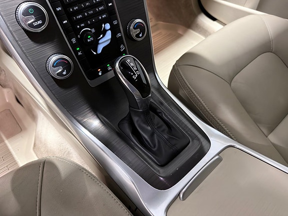 Volvo XC70 20 of 30