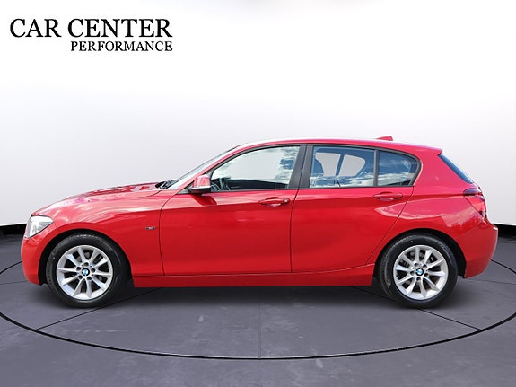 BMW 116i 9 of 21