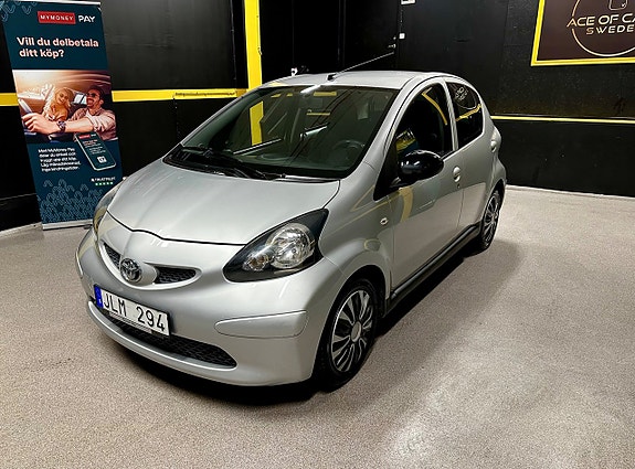 Toyota Aygo 4 of 18