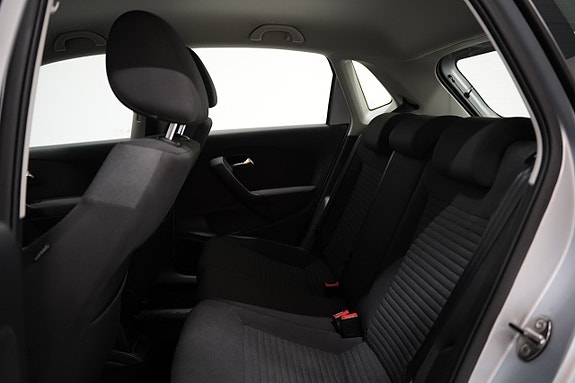 Volkswagen Polo 15 of 17