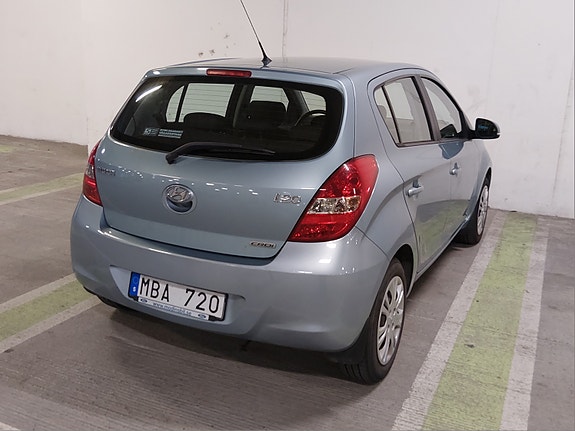 Hyundai i20 3 of 5