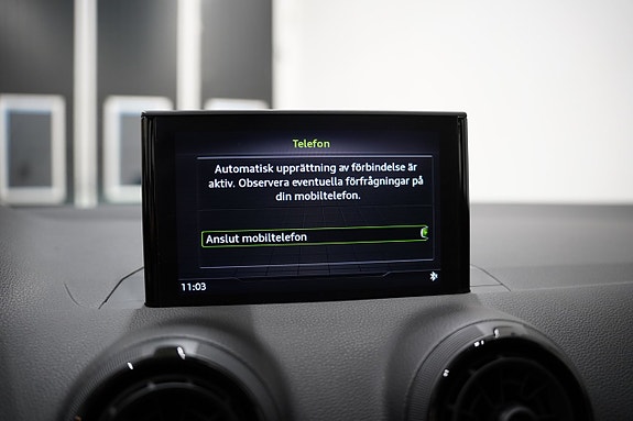 Audi Q2 16 of 21