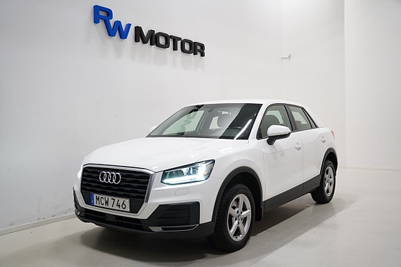Audi Q2 2 of 21