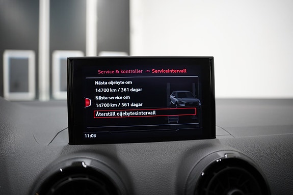 Audi Q2 17 of 21