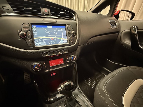 Kia Ceed 11 of 14