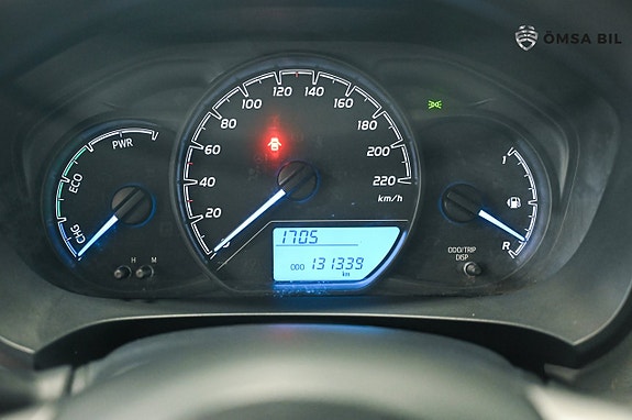 Toyota Yaris 14 of 14