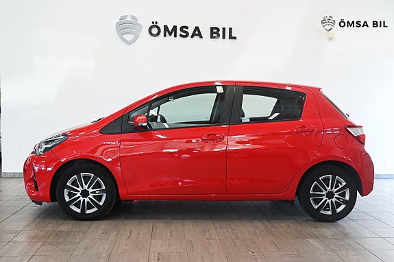 Toyota Yaris 6 of 14