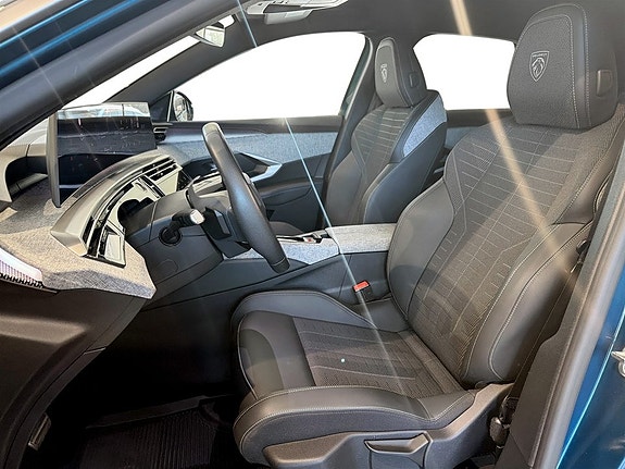 Peugeot 3008 4 of 16