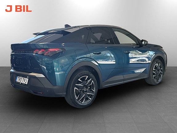Peugeot 3008 3 of 16
