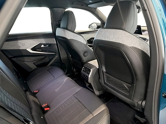 Peugeot 3008 13 of 16