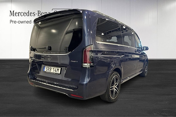 Mercedes-Benz V300 d 4 of 24