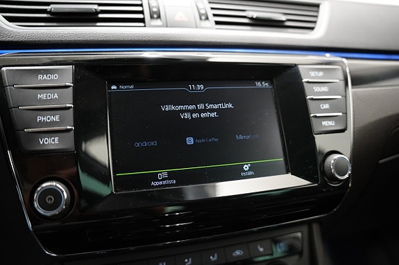 Skoda Superb 20 of 26