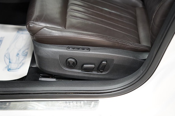 Skoda Superb 9 of 26