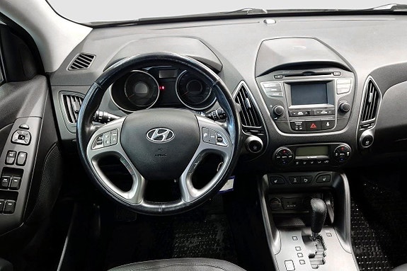 Hyundai ix35 2 of 11