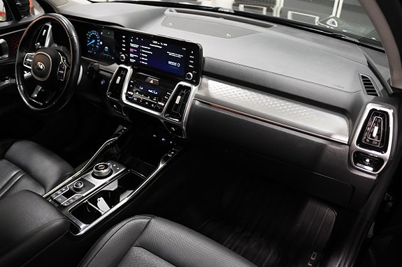 Kia Sorento 11 of 26