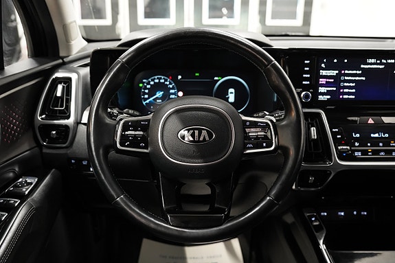 Kia Sorento 13 of 26