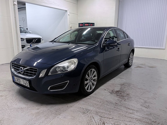 Volvo S60 3 of 14