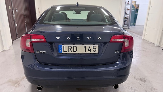 Volvo S60 5 of 14