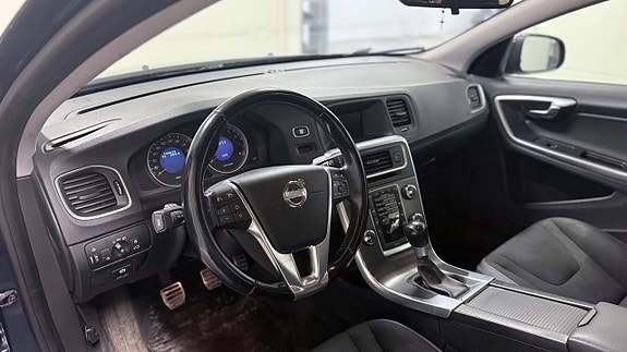 Volvo S60 10 of 14