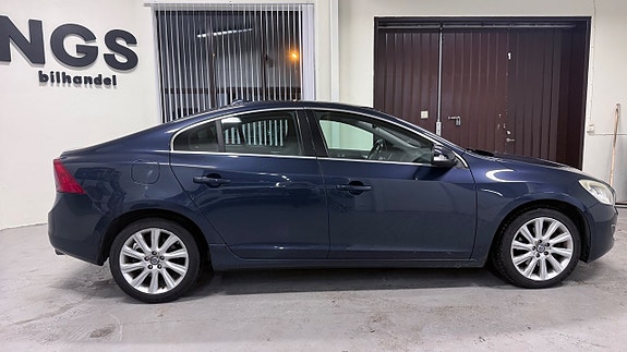 Volvo S60 7 of 14