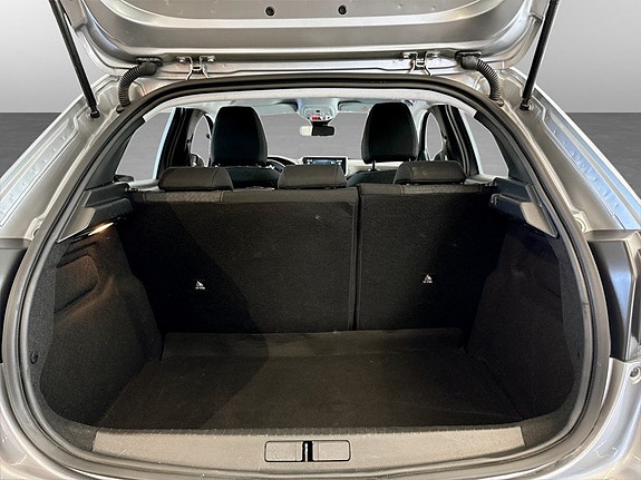 Peugeot 208 16 of 16