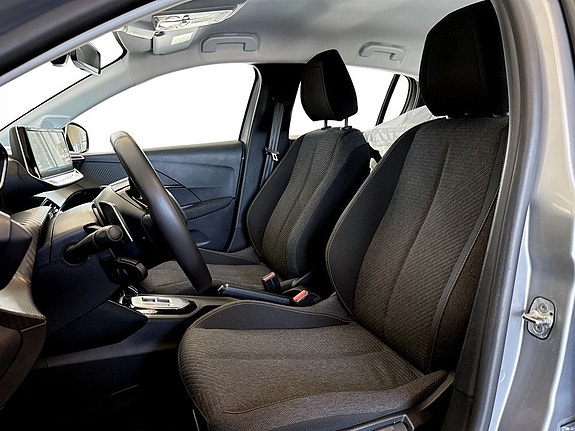 Peugeot 208 4 of 16