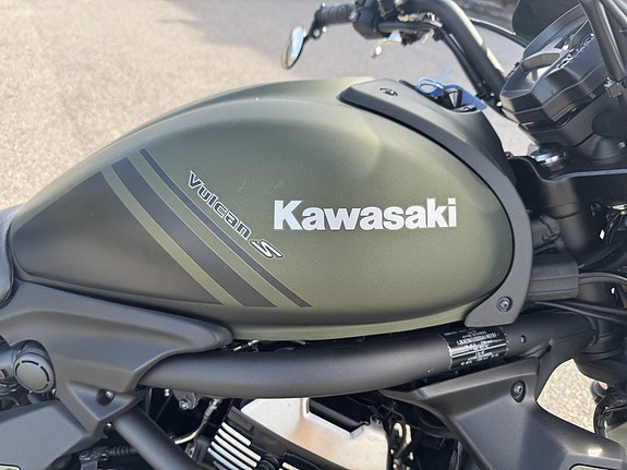 Kawasaki Vulcan S 11 of 15