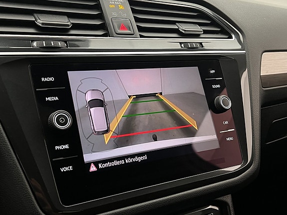 Volkswagen Tiguan Allspace 17 of 28
