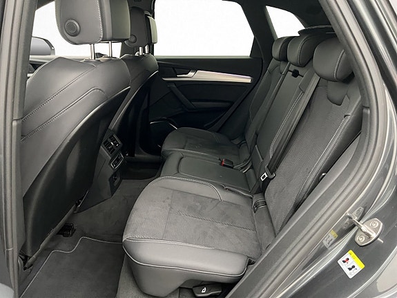 Audi Q5 14 of 29