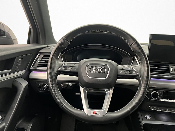 Audi Q5 11 of 29