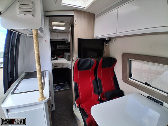 Kabe Travel Master Van 690 LB / Hydrauliska stödben / AC 8 of 21