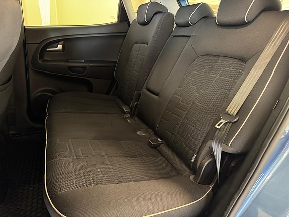 Kia Venga 6 of 8