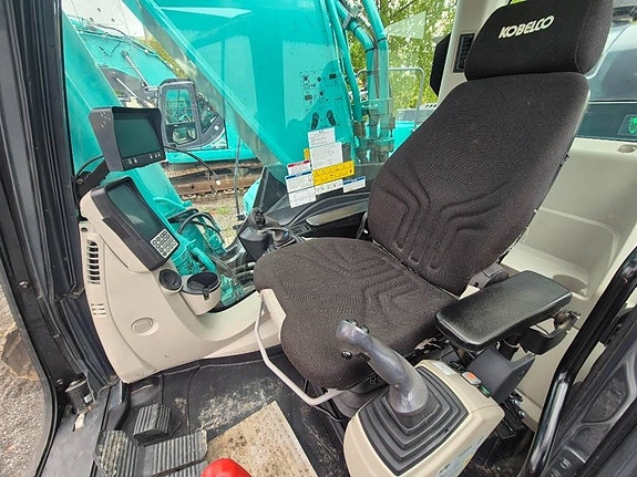 Kobelco SK350LC-10E - Engcon RT 6 of 8