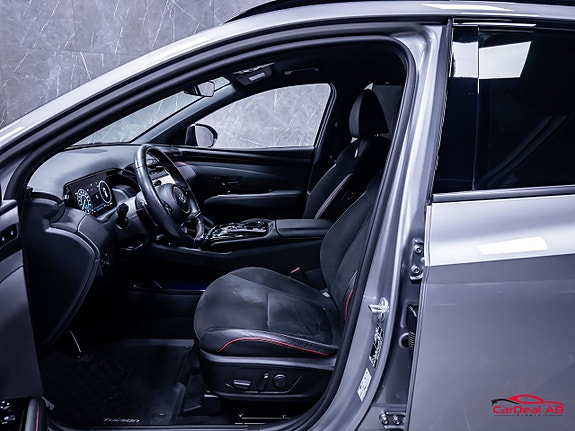 Hyundai Tucson 11 of 30
