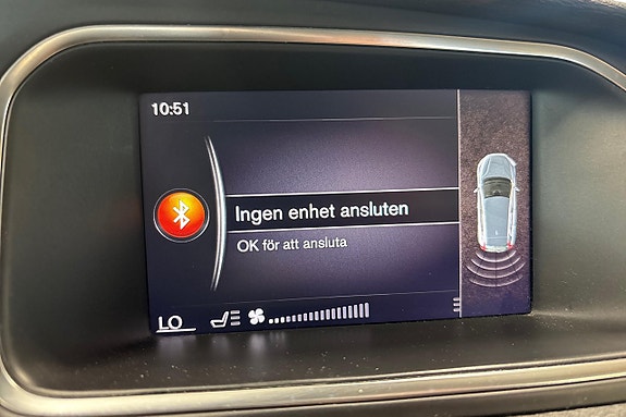 Volvo V40 17 of 23