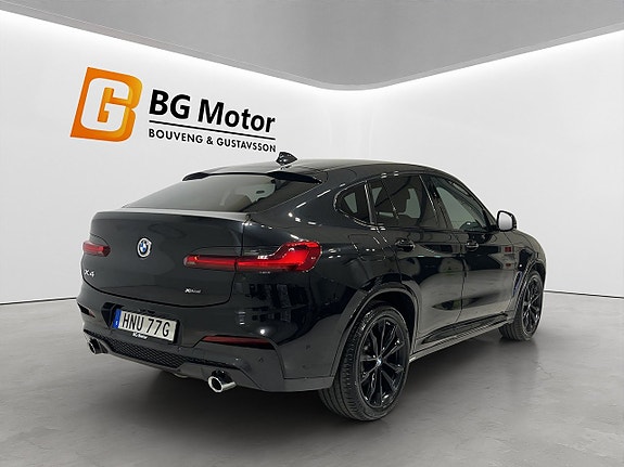 BMW X4 4 of 17
