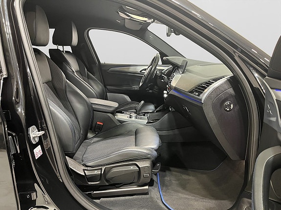 BMW X4 9 of 17