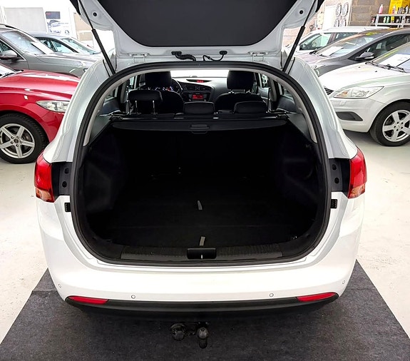 Kia Ceed 17 of 23